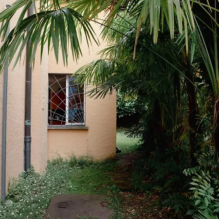 Uferhaus Luccio Hébergement de vacances Minusio