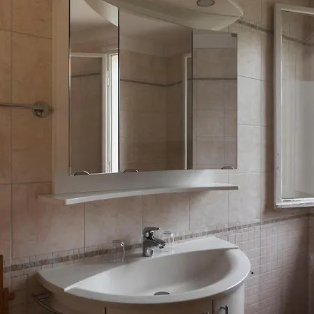 Uferhaus Luccio Holiday home Minusio