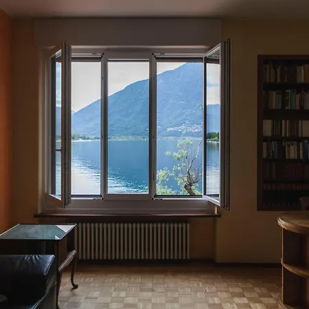 Uferhaus Luccio Hébergement de vacances Minusio