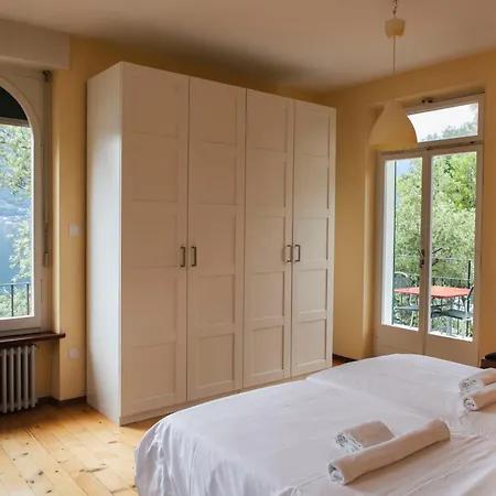 Hébergement de vacances Uferhaus Luccio Minusio