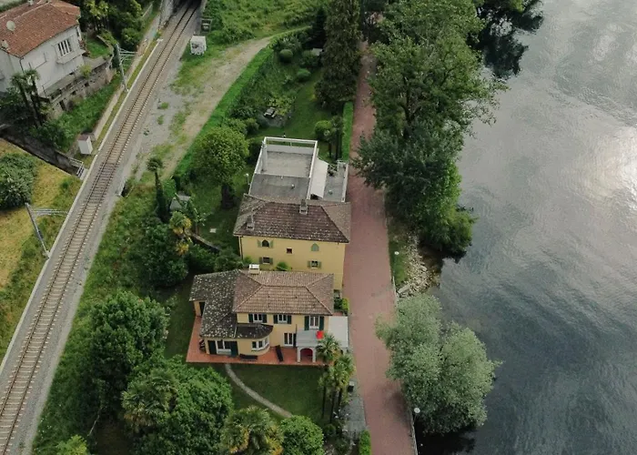 Uferhaus Luccio 펜션