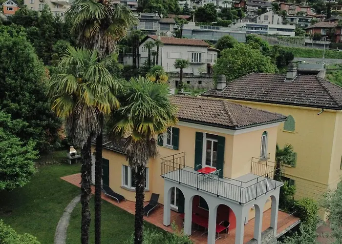 Uferhaus Luccio 펜션 *