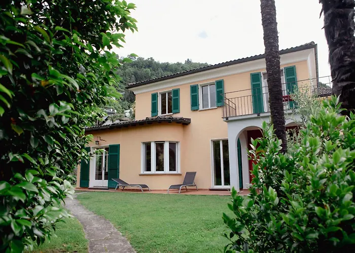 Uferhaus Luccio 펜션 *